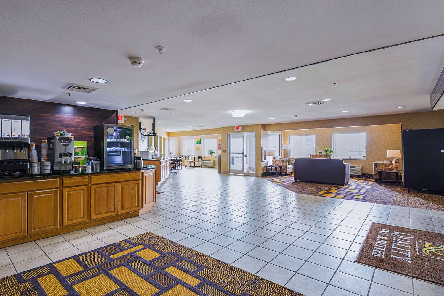 Quality Inn & Suites Belmont - Platteville 7/44