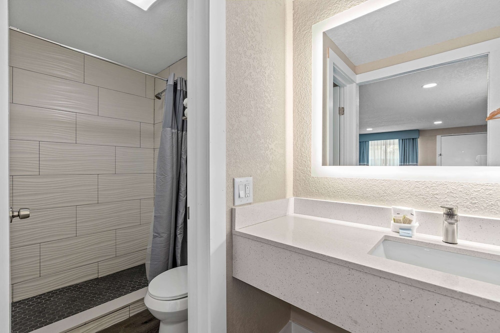 Super 8 by Wyndham Kissimmee/Orlando 49/50