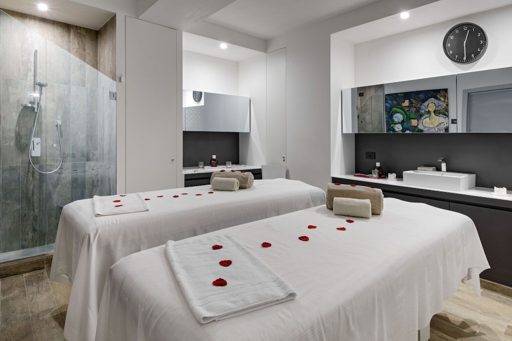 LHP Napoli Palace and Spa 26/65