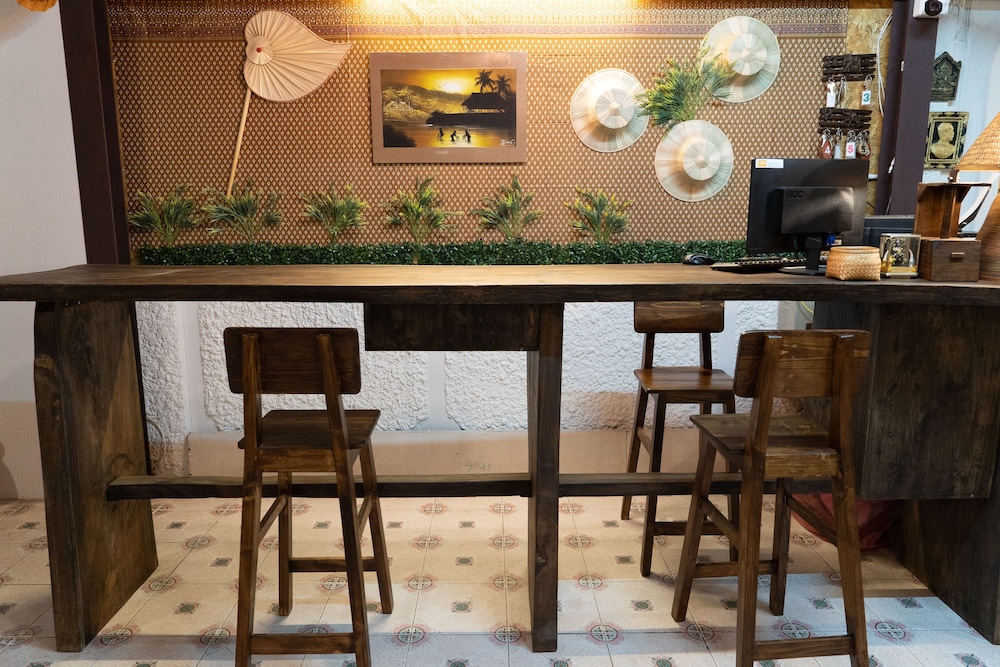 Past Tense Hostel 43/50