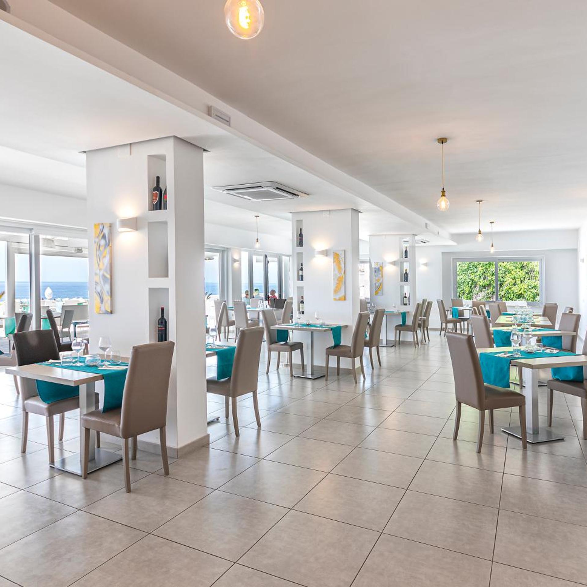 Hotel Santa Lucia 43/56