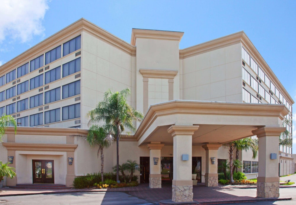 Wyndham Houston Hobby Airport 3/44
