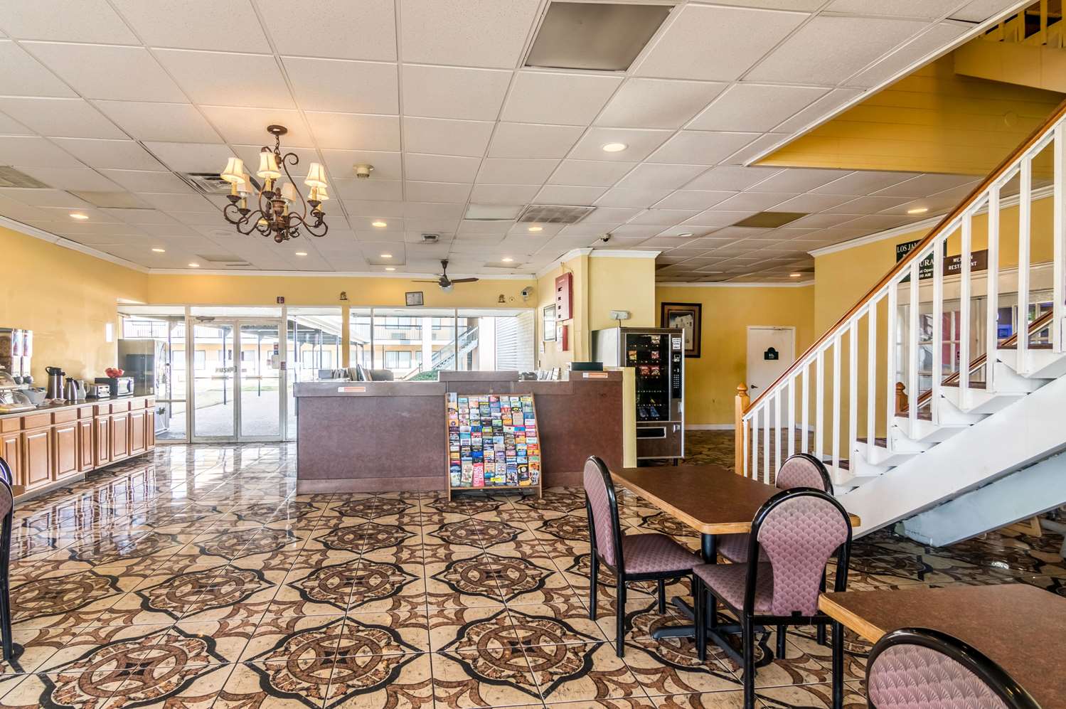 Rodeway Inn Arlington Entertainment District Area 28/41
