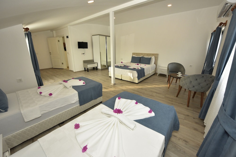 Demyra Boutique Hotel 10/28