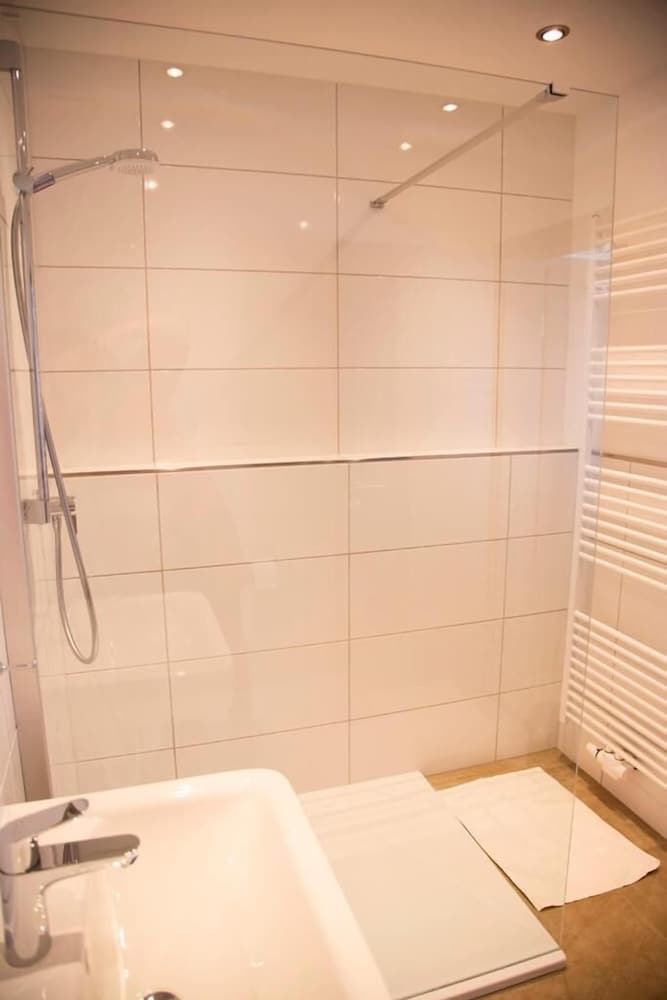 Hotel zum Goldenen Stern 50/50