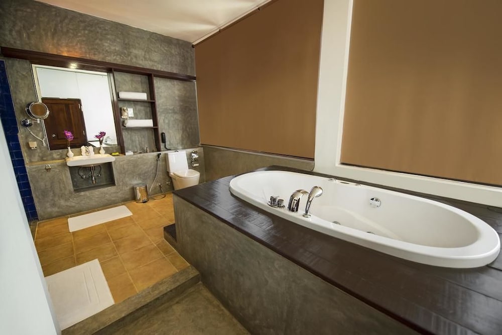 Mandara Resort 43/44