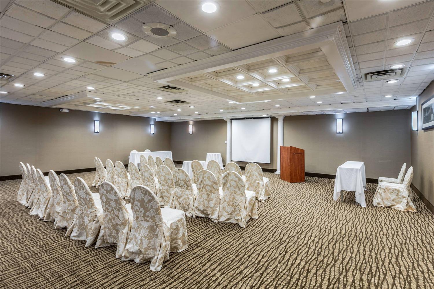 Comfort Inn Medford - Long Island 14/19