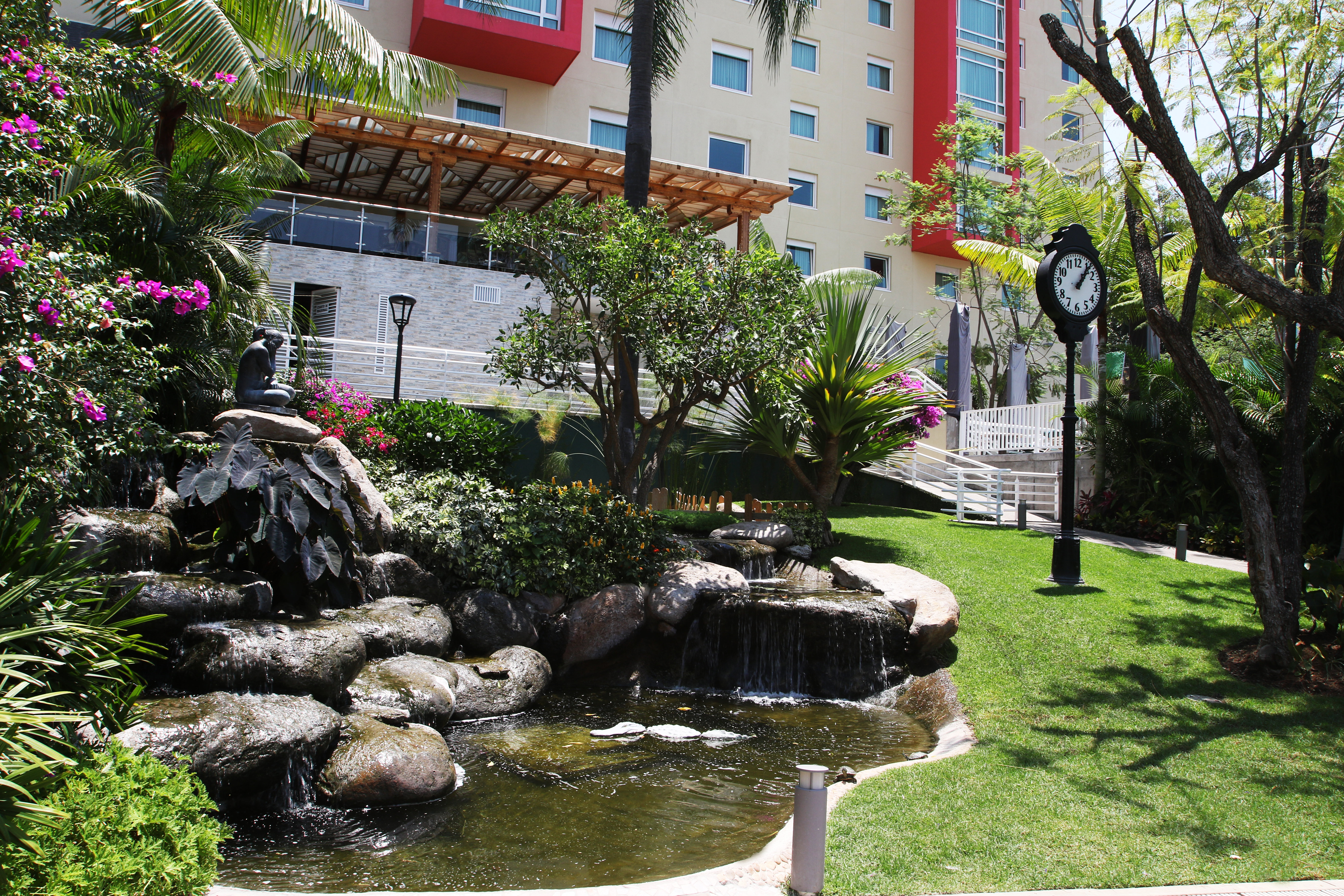 Holiday Inn Express & Suites Cuernavaca 43/50