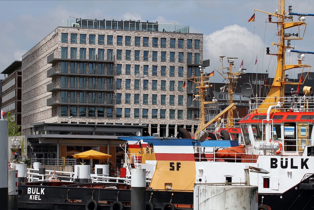 Atlantic Hotel Kiel 43/50