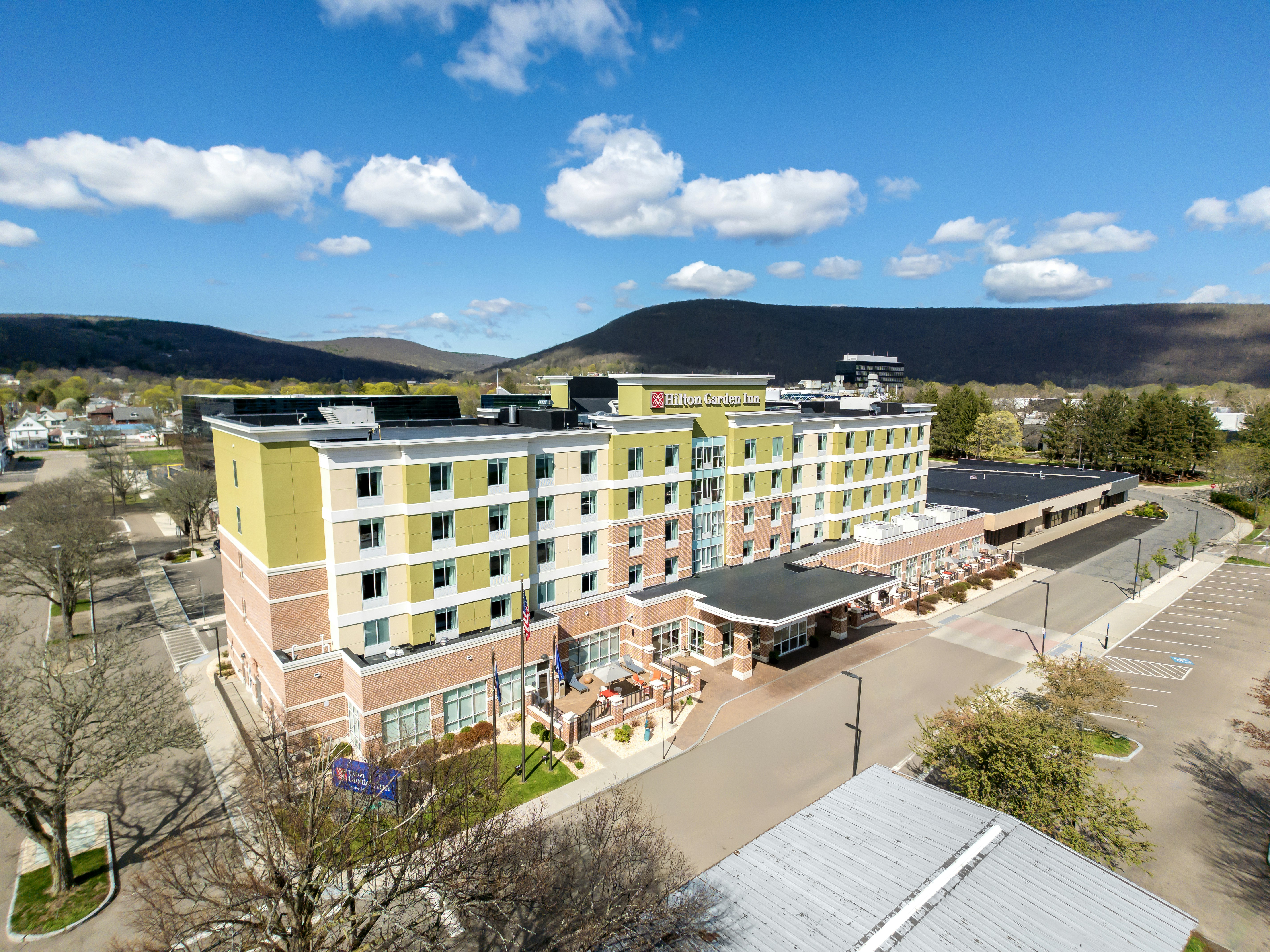 Hilton Garden Inn Corning Downtown 9/50
