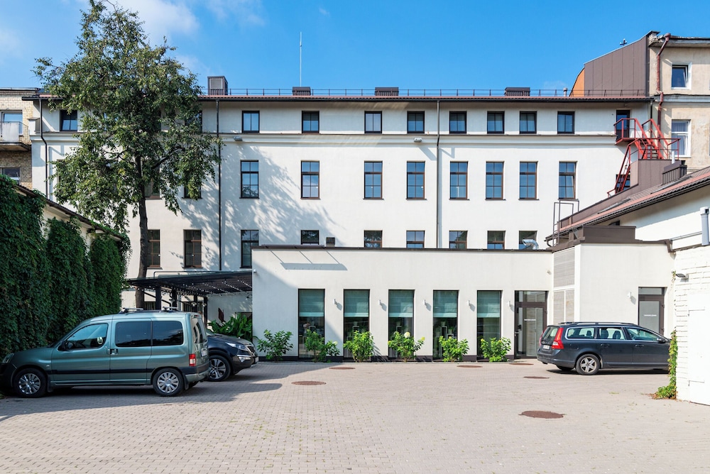 City Hotels Algirdas 42/47