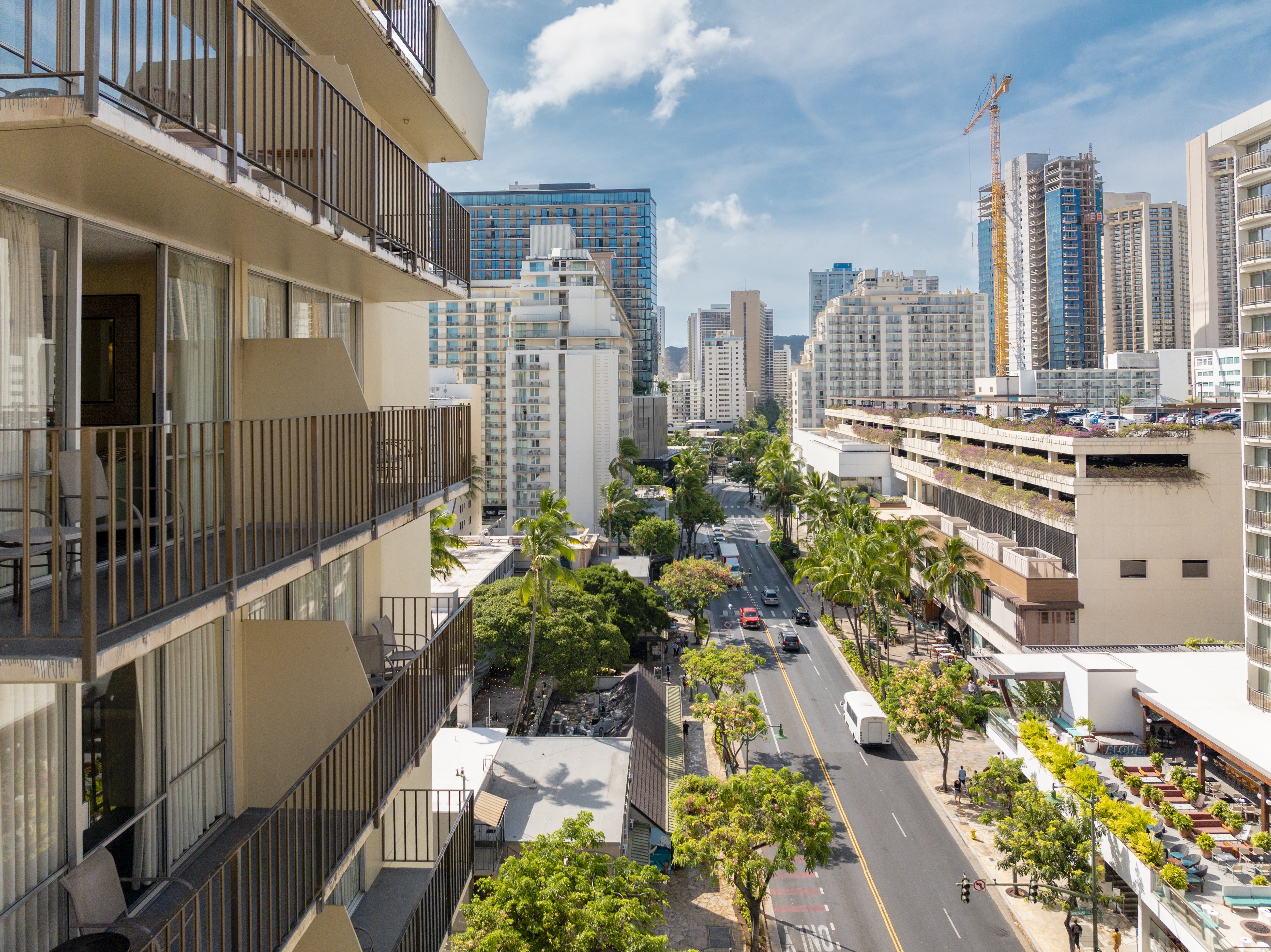 Ohia Waikiki Studio Suites 95/99