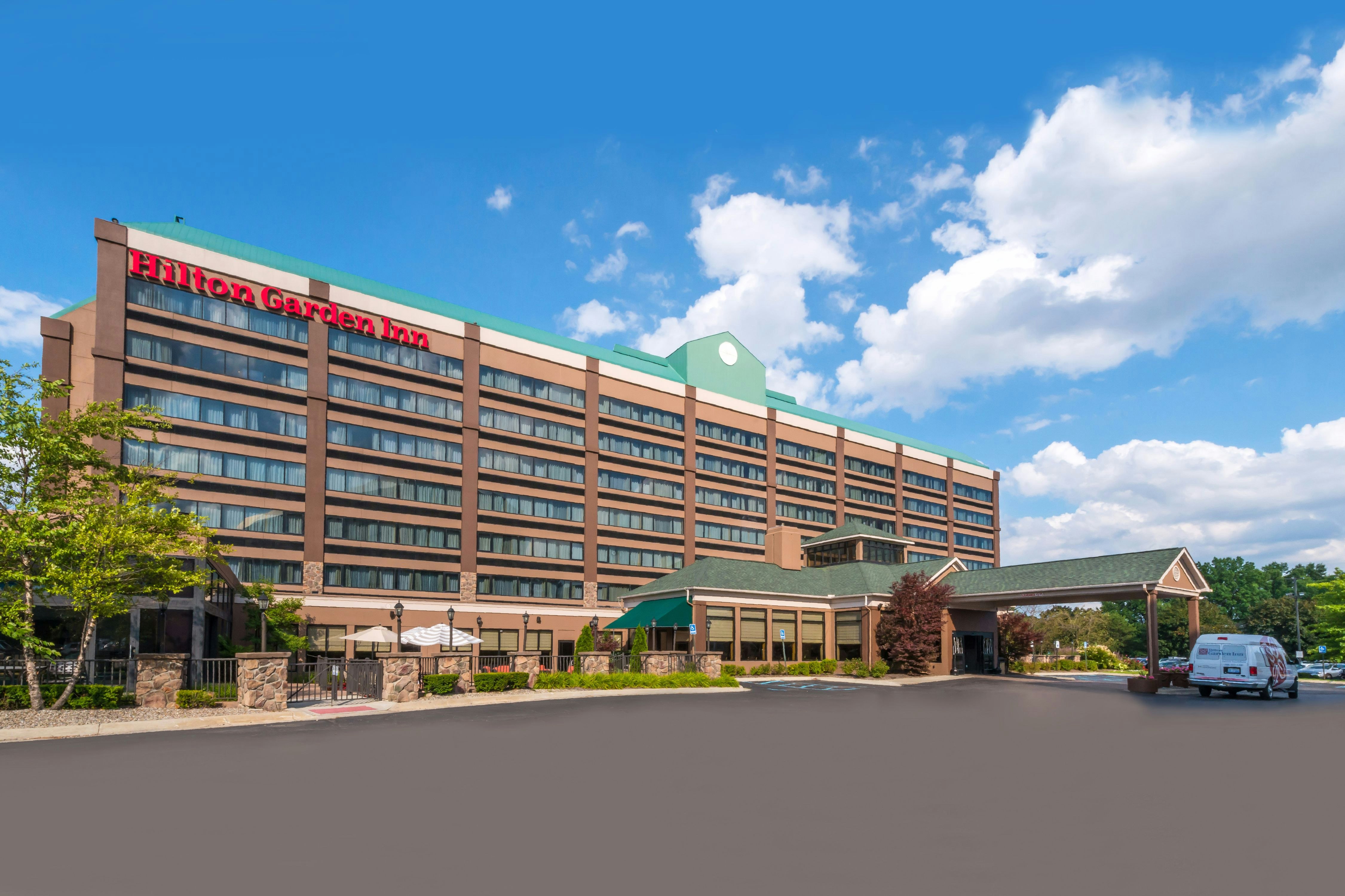Hilton Garden Inn Detroit Southfield 4/84