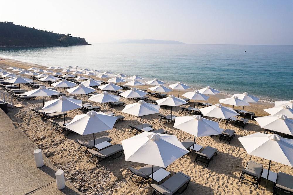 Thomatos Apartments Lourdas Beach 34/50