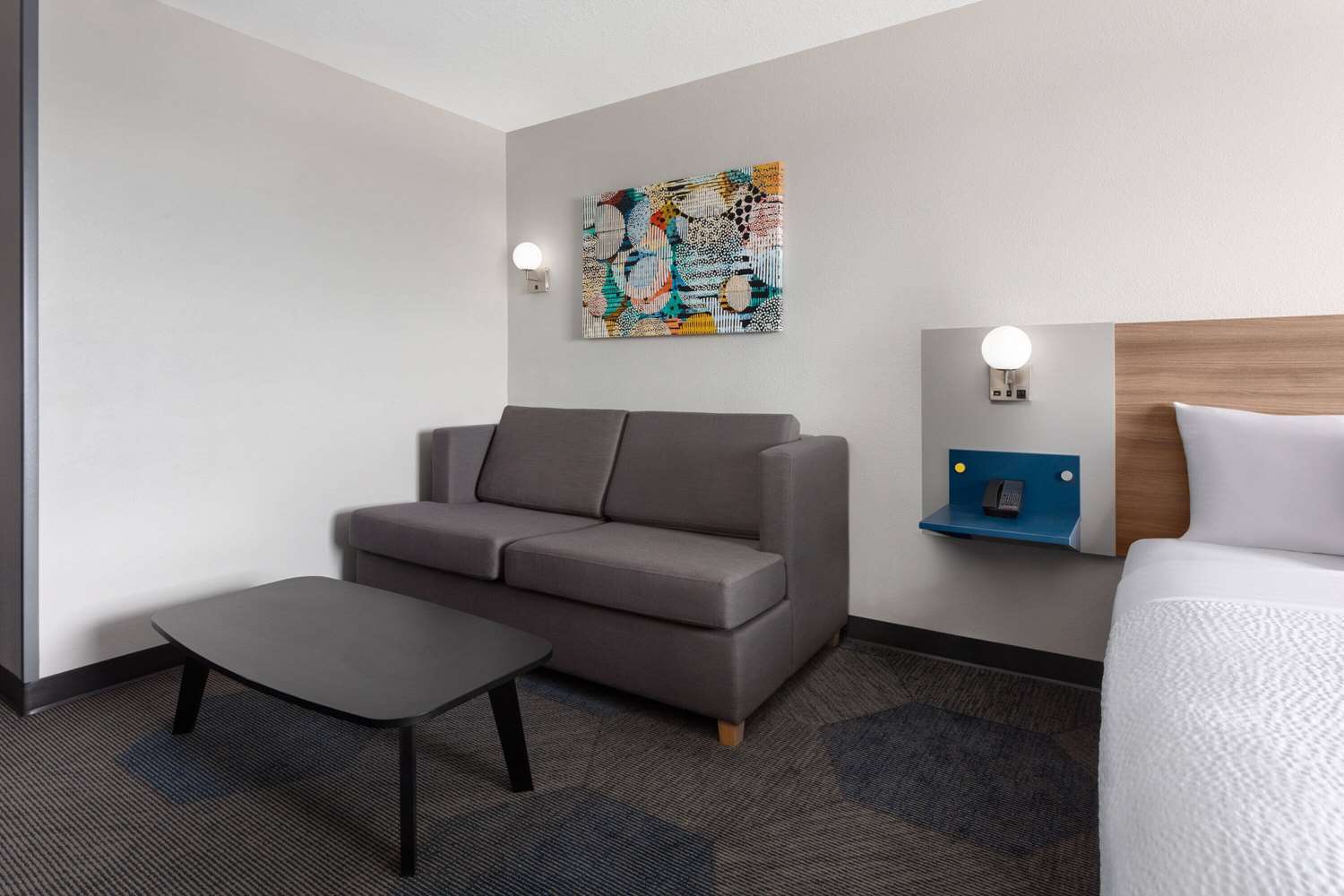 Microtel Inn Suites by Wyndham Rapid City 25/48