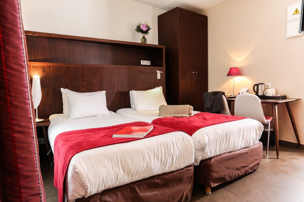 Avalon Appart Hotel Paris Gare Du Nord 28/64