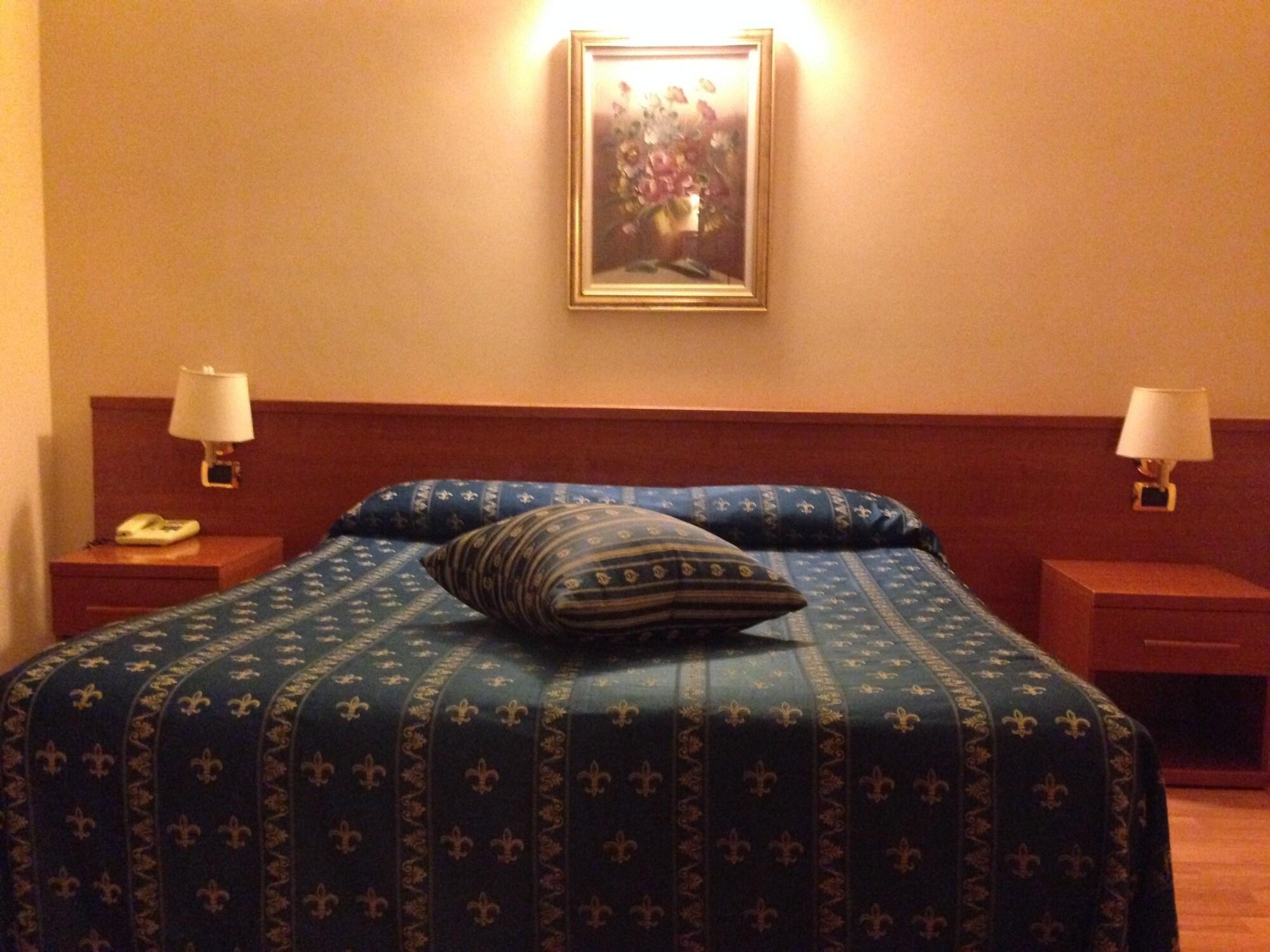 Hotel Fenicia 34/49