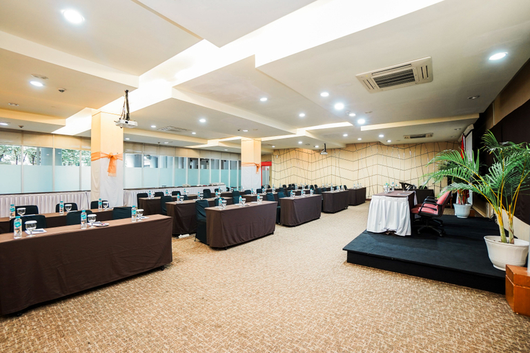 UTC (Unpad Training Center) Hotel Bandung 12/17