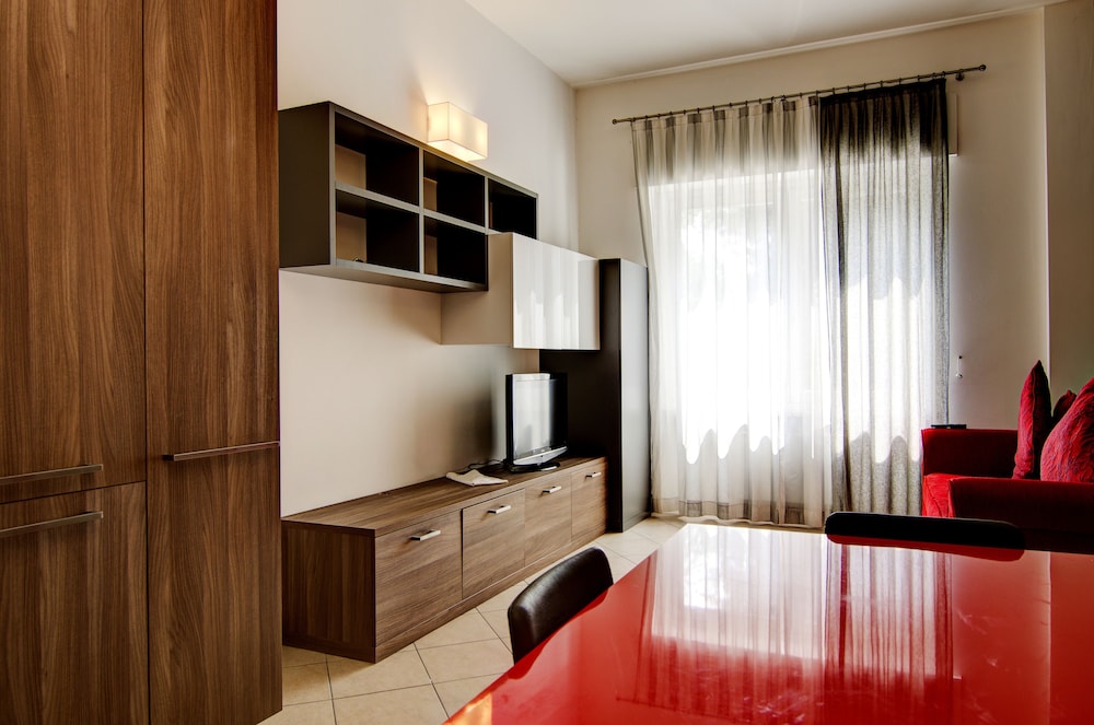 Residenza Cenisio 28/74