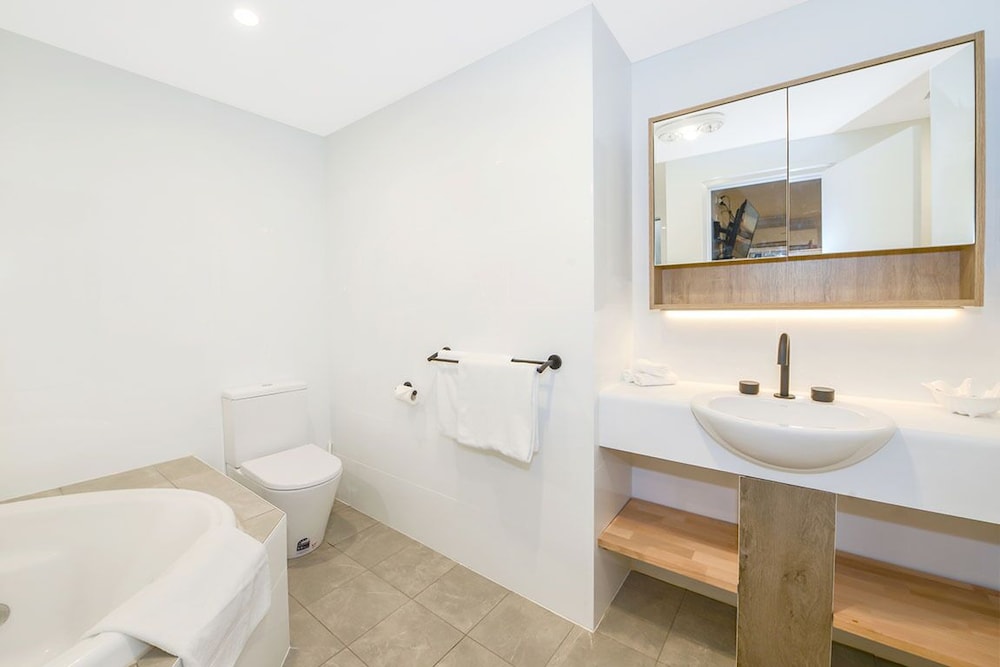 Tiarri Terrigal 41/50