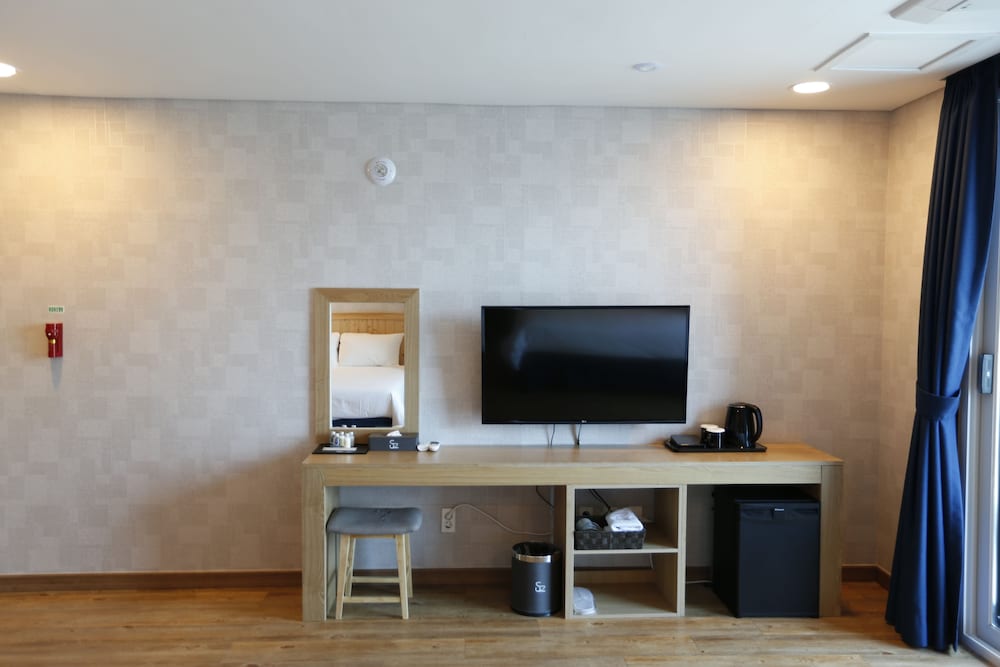 Hotel 52 47/57