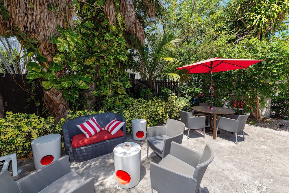 Luxury Miami Beach Apartments By Michigan 61/64