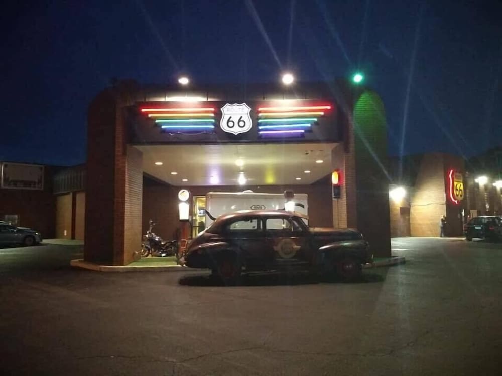 Route 66 Hotel And Conference 1/58