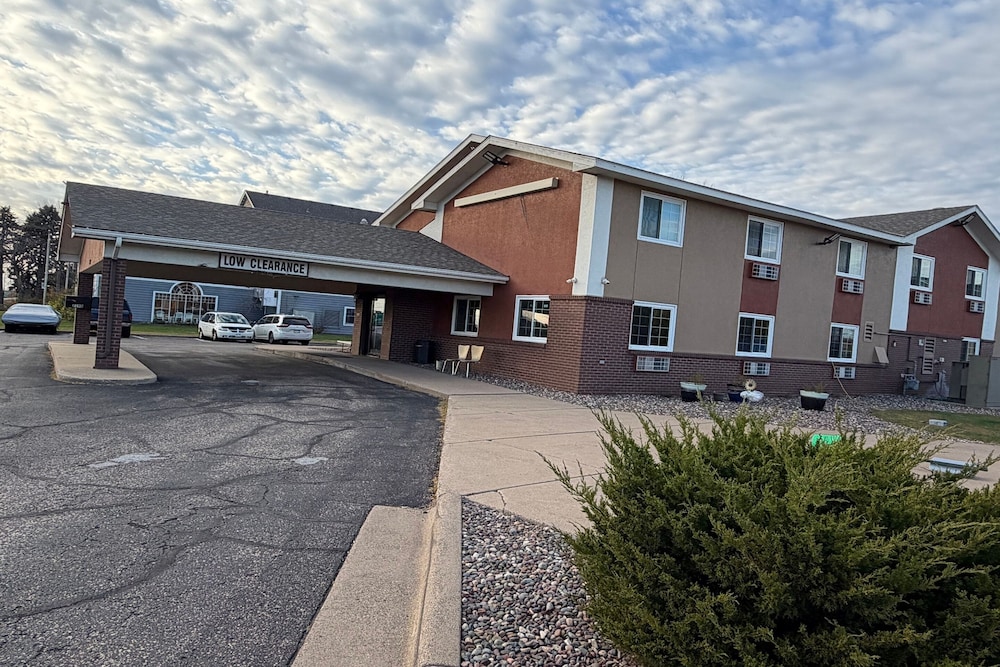 Coratel Inn & Suites Stillwater 37/47