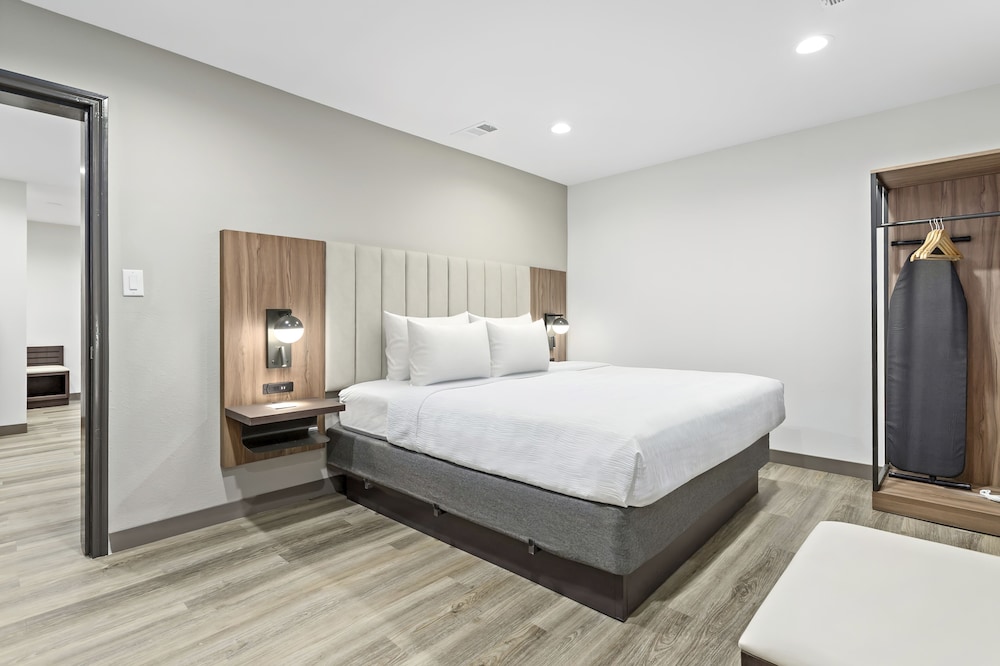 جناح بسريرين كينج، Baymont by Wyndham Beaumont 4/6