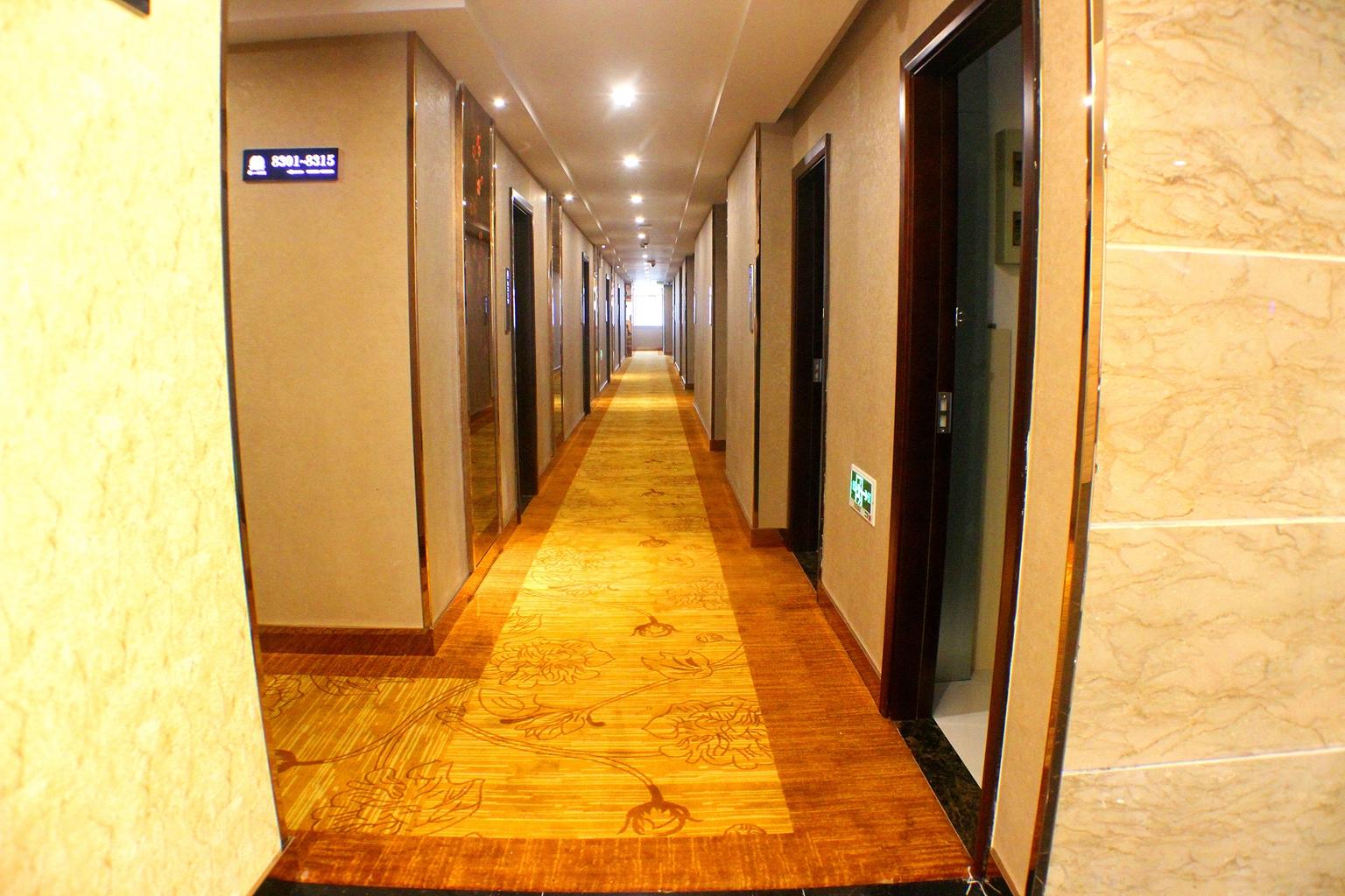 Xinrenren Motel (Shanghai Pengpu Xincun Station Branch) 23/39