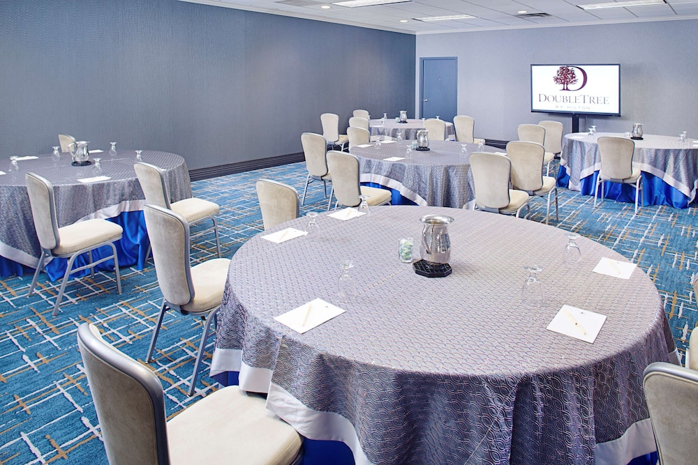 DoubleTree by Hilton Hotel Baltimore - BWI Airport 21/38