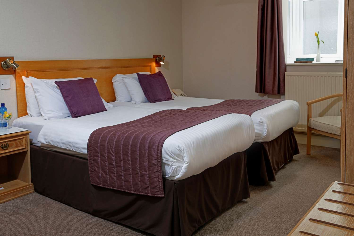 Standard, Twin Beds