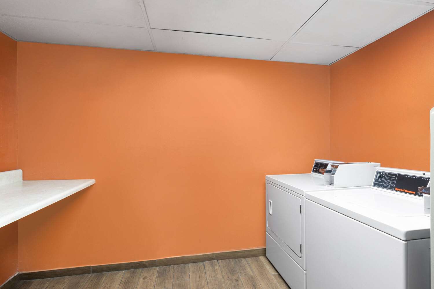 MainStay Suites Decatur River City 16/43