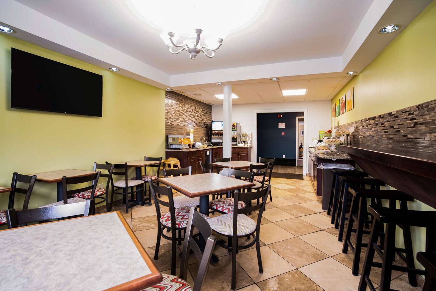 Quality Inn Cromwell - Middletown 26/37