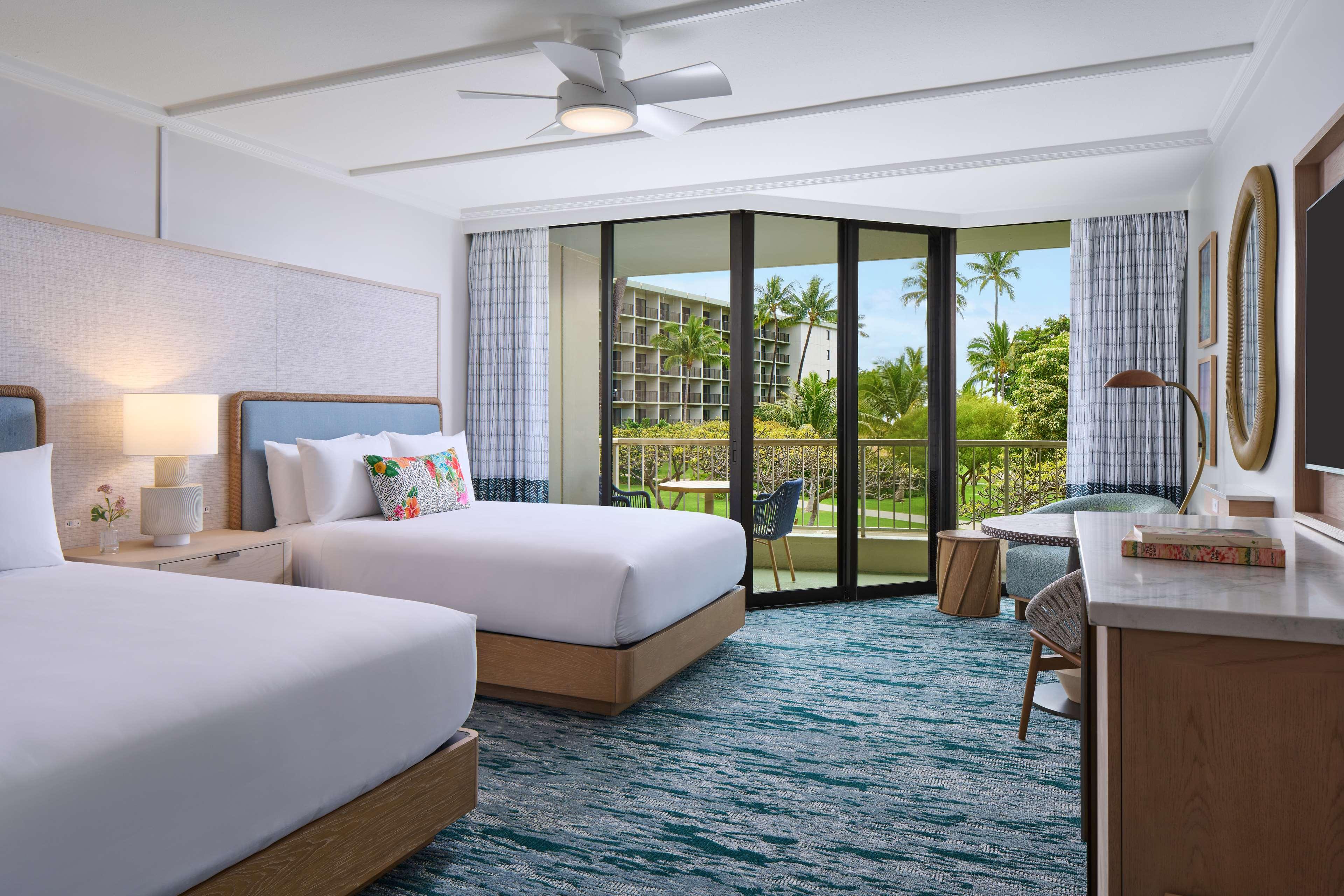 Room, Resort View