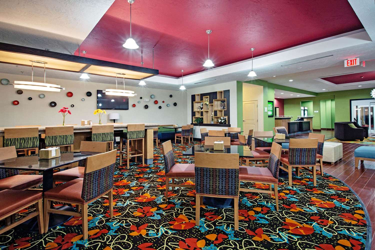 La Quinta Inn & Suites by Wyndham Leesville Ft. Polk 45/50