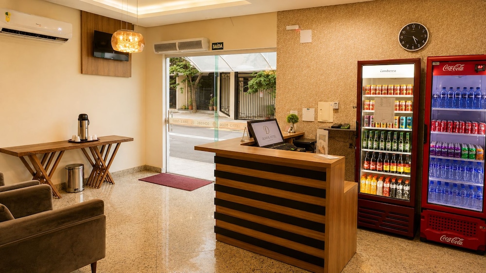 Domus Hotel 27/45