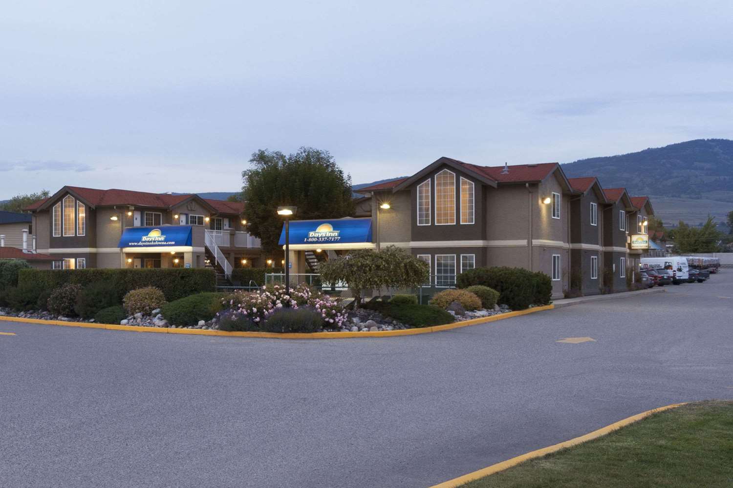 Days Inn By Wyndham Kelowna 33/37