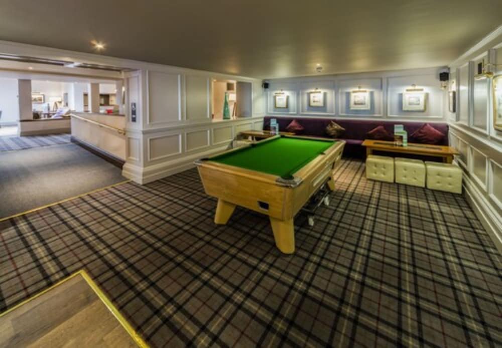Old Ship Hotel 27/50