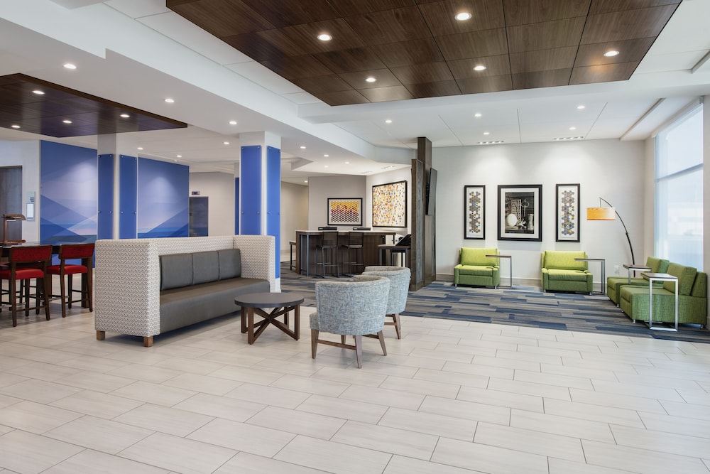 Holiday Inn Express And Suites Kelowna East 43/68
