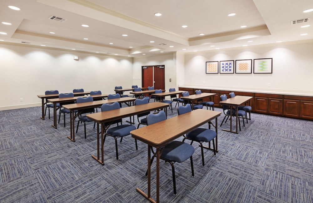Holiday Inn Express Hotel And Suites Jasper 63/68