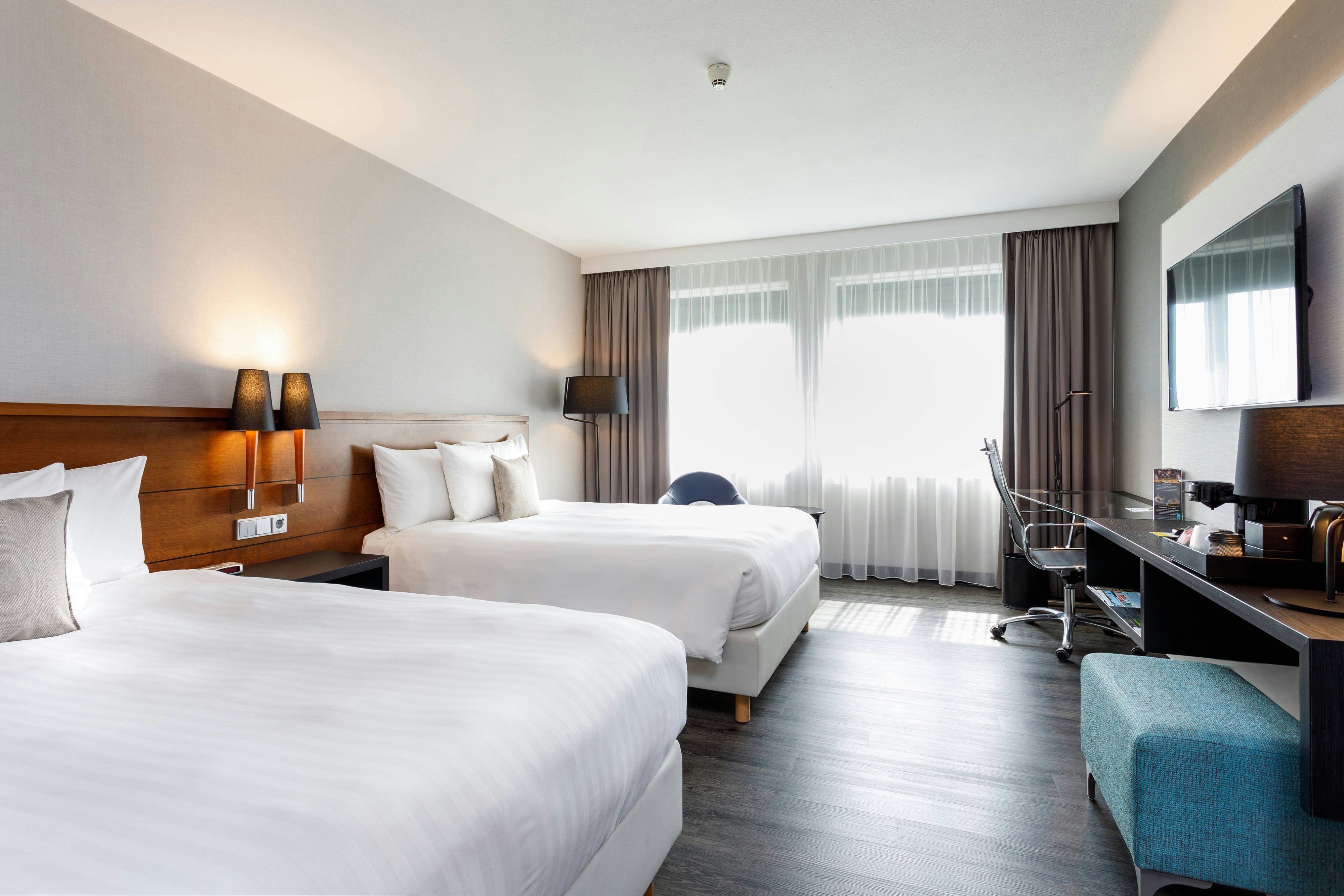 Room, Double Bed