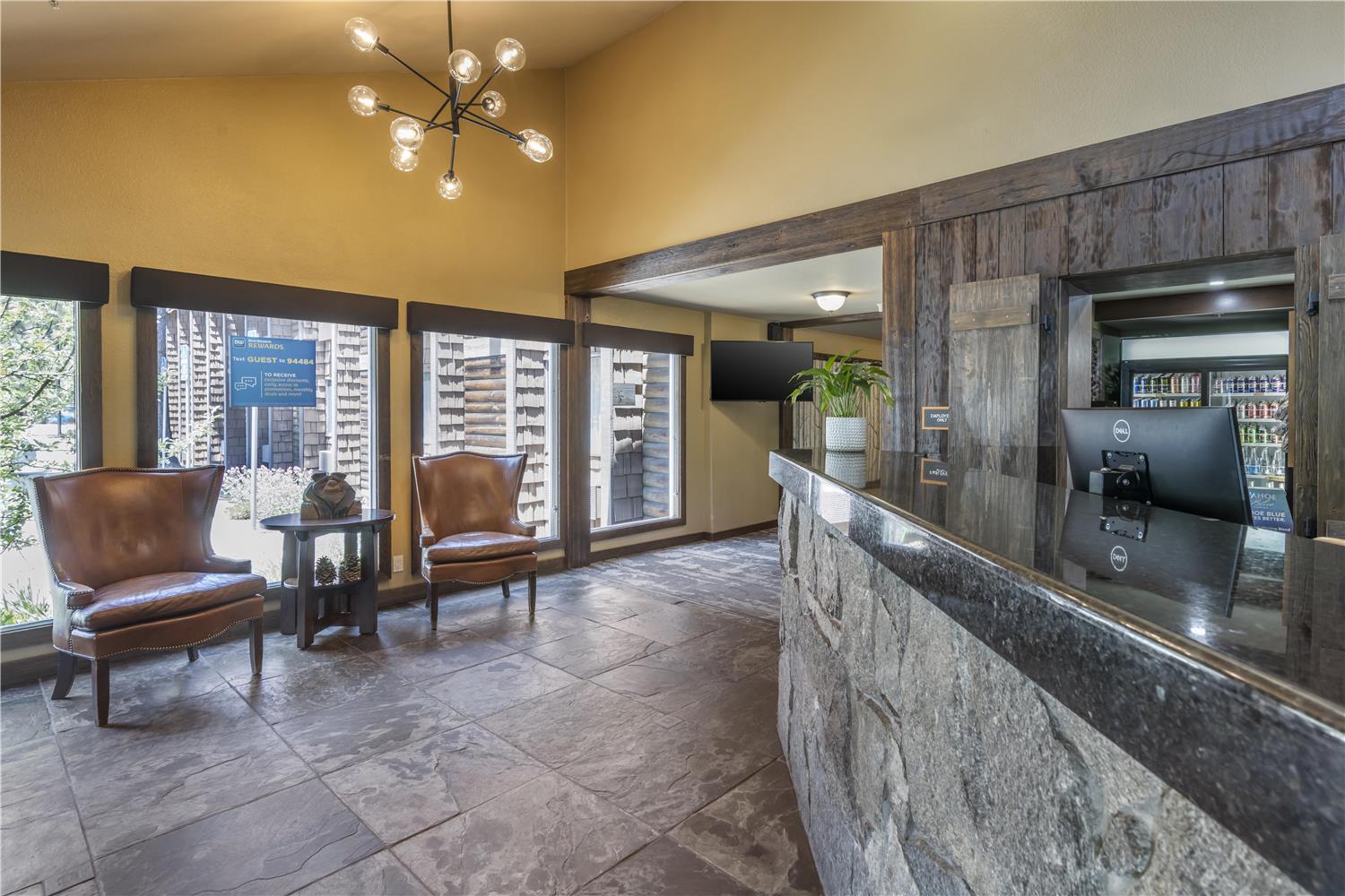Best Western Plus Truckee-Tahoe Hotel 11/49