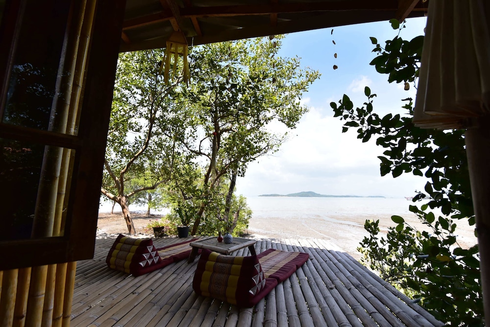 Deep House Seaview 29/55