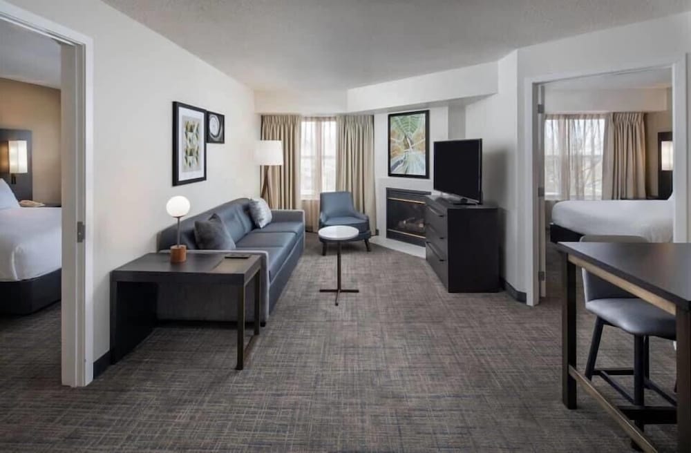 Sonesta Es Suites Fairfax Fair Lakes 29/63