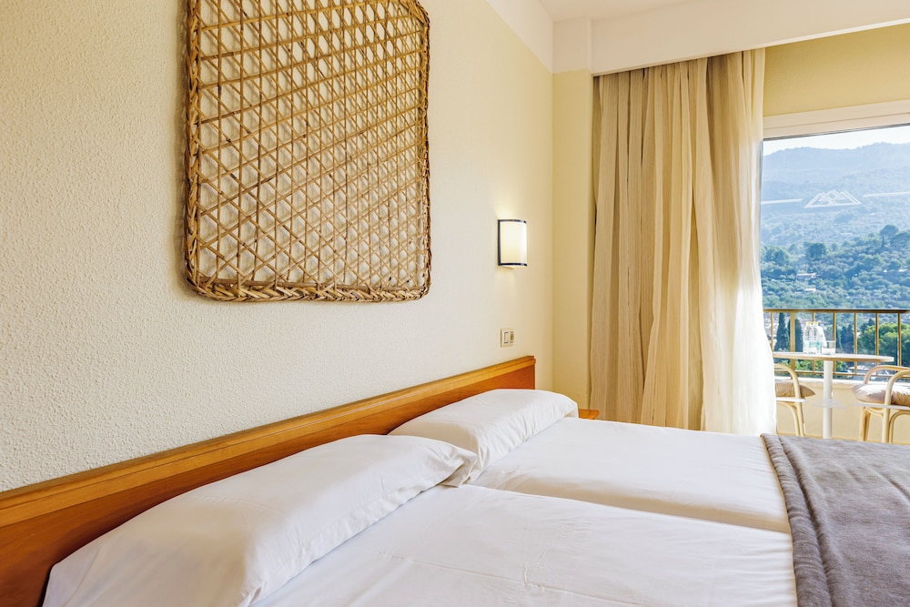 Suliar Palace Hotel 13/50