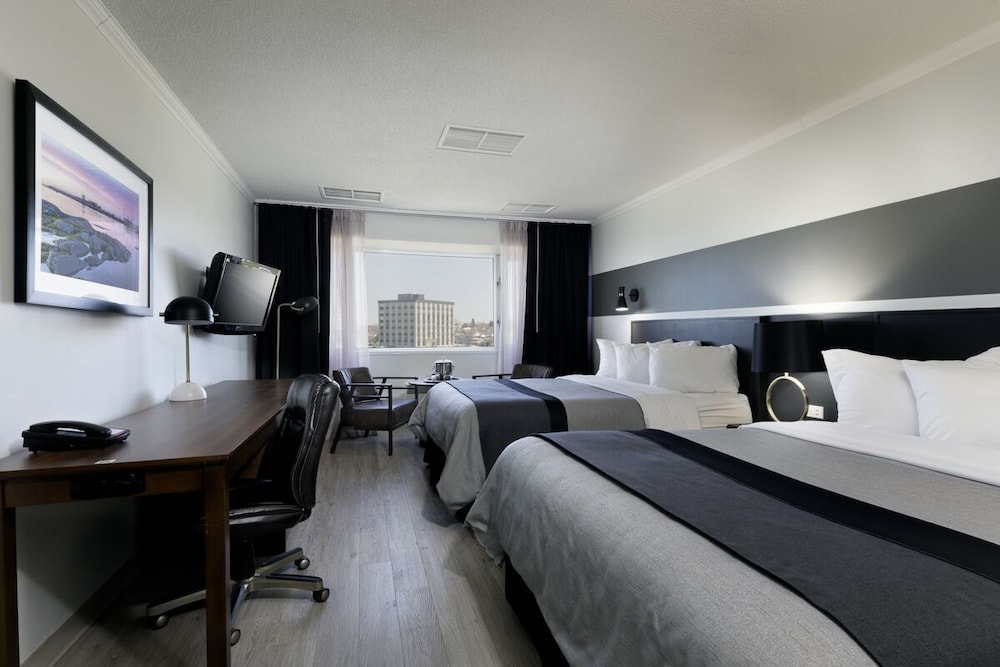 Hotel Rimouski 6/29
