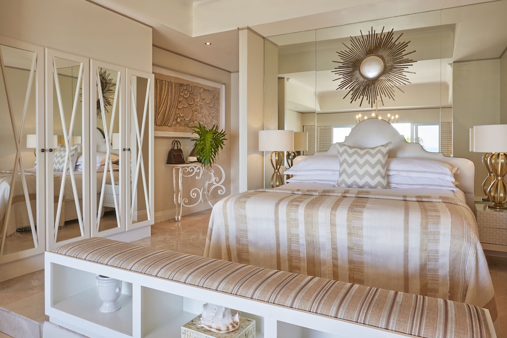 The Twelve Apostles Hotel And Spa 17/65