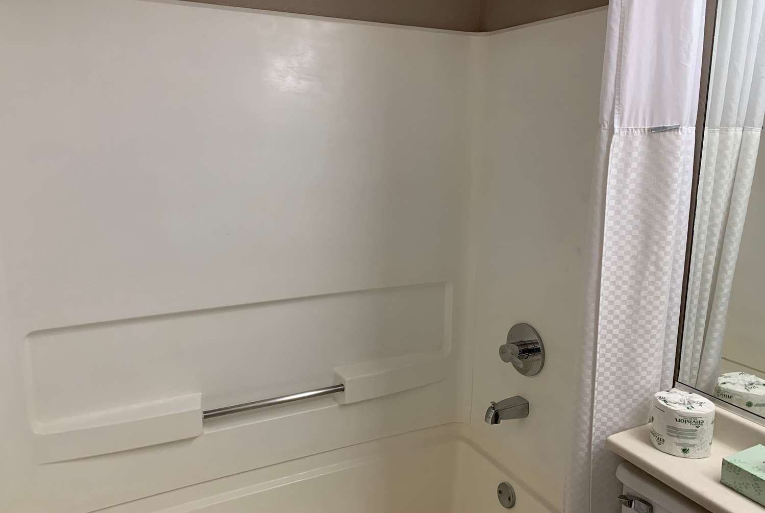 Greeley Valley Lodge 10/10