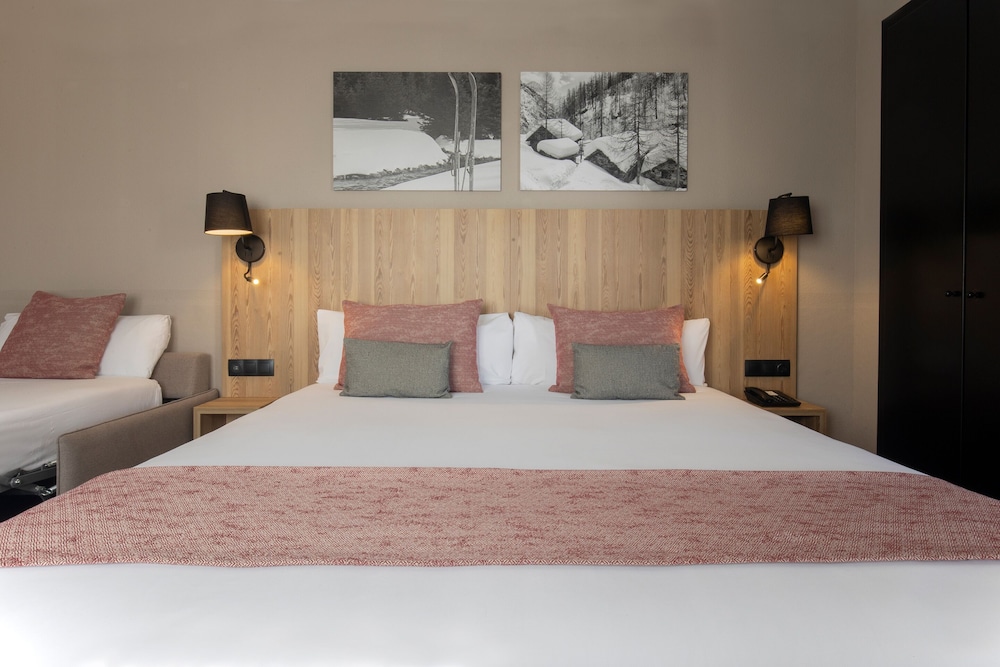 Hotel Grand Pas 13/49